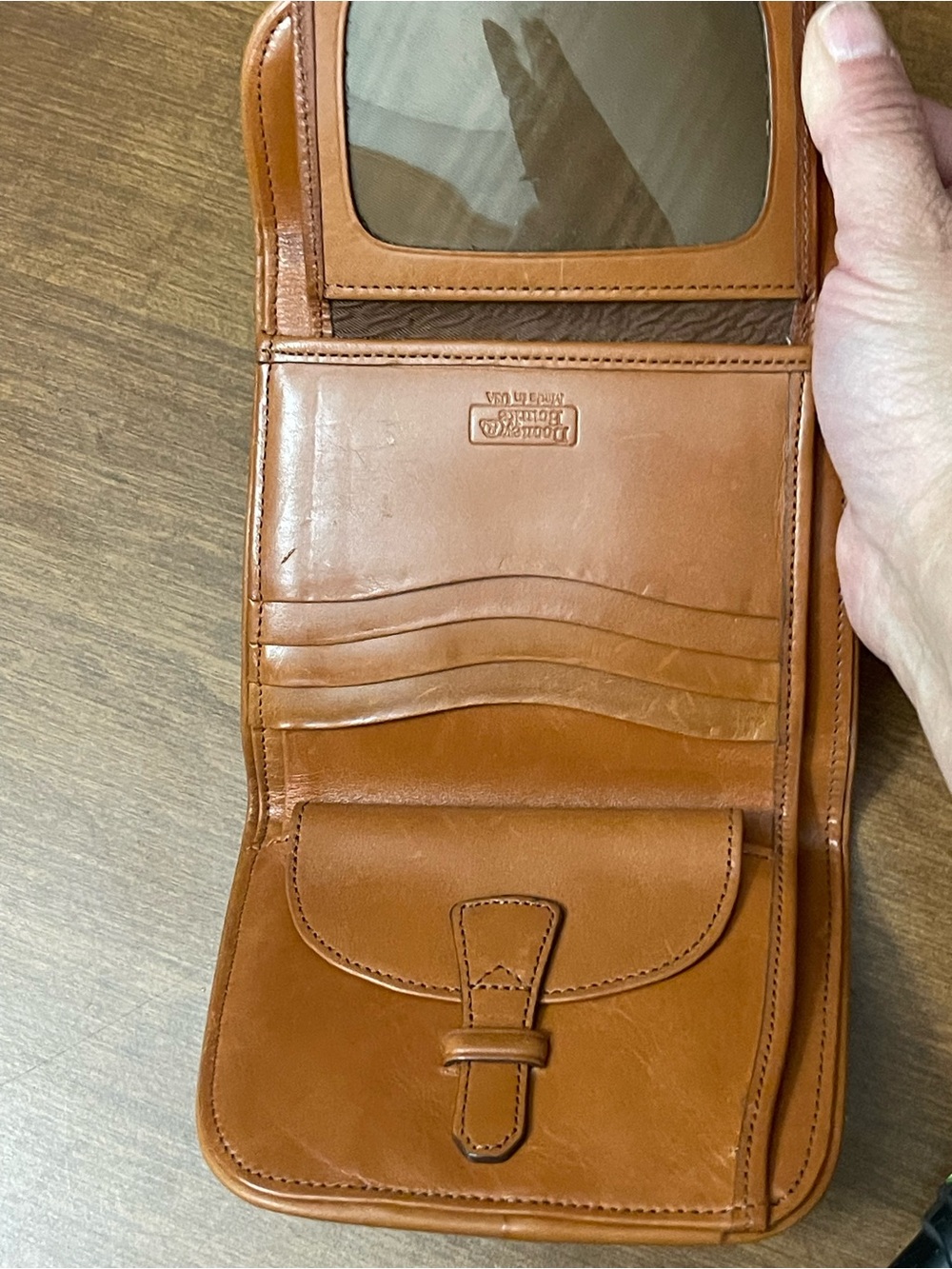 l Dooney & Bourke Vintage Black Brown Classic Bifold Pebble Grain Leather Wallet - Picture 5 of 9